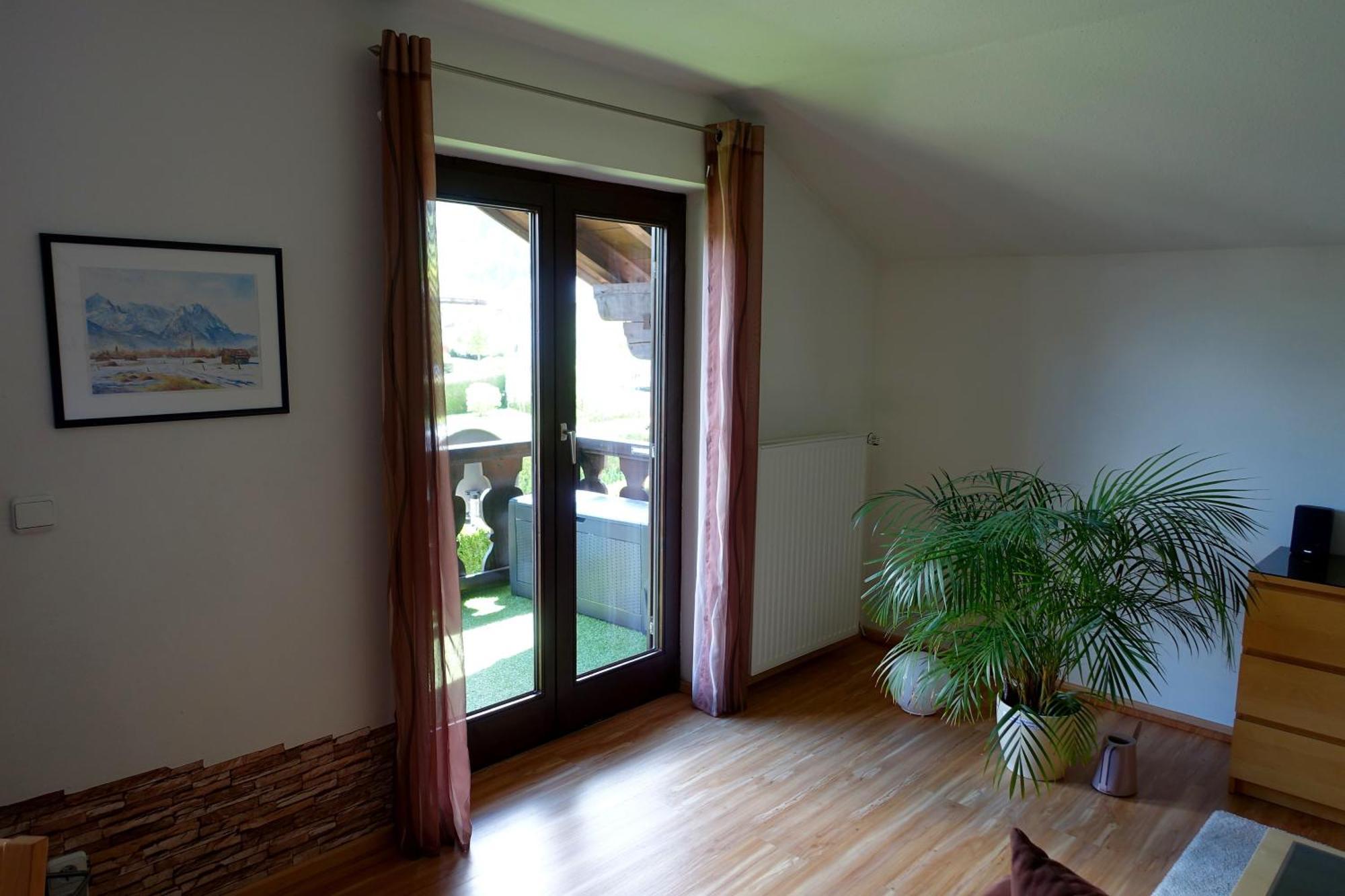 Ferienwohnung Ariane Garmisch-Partenkirchen Ngoại thất bức ảnh